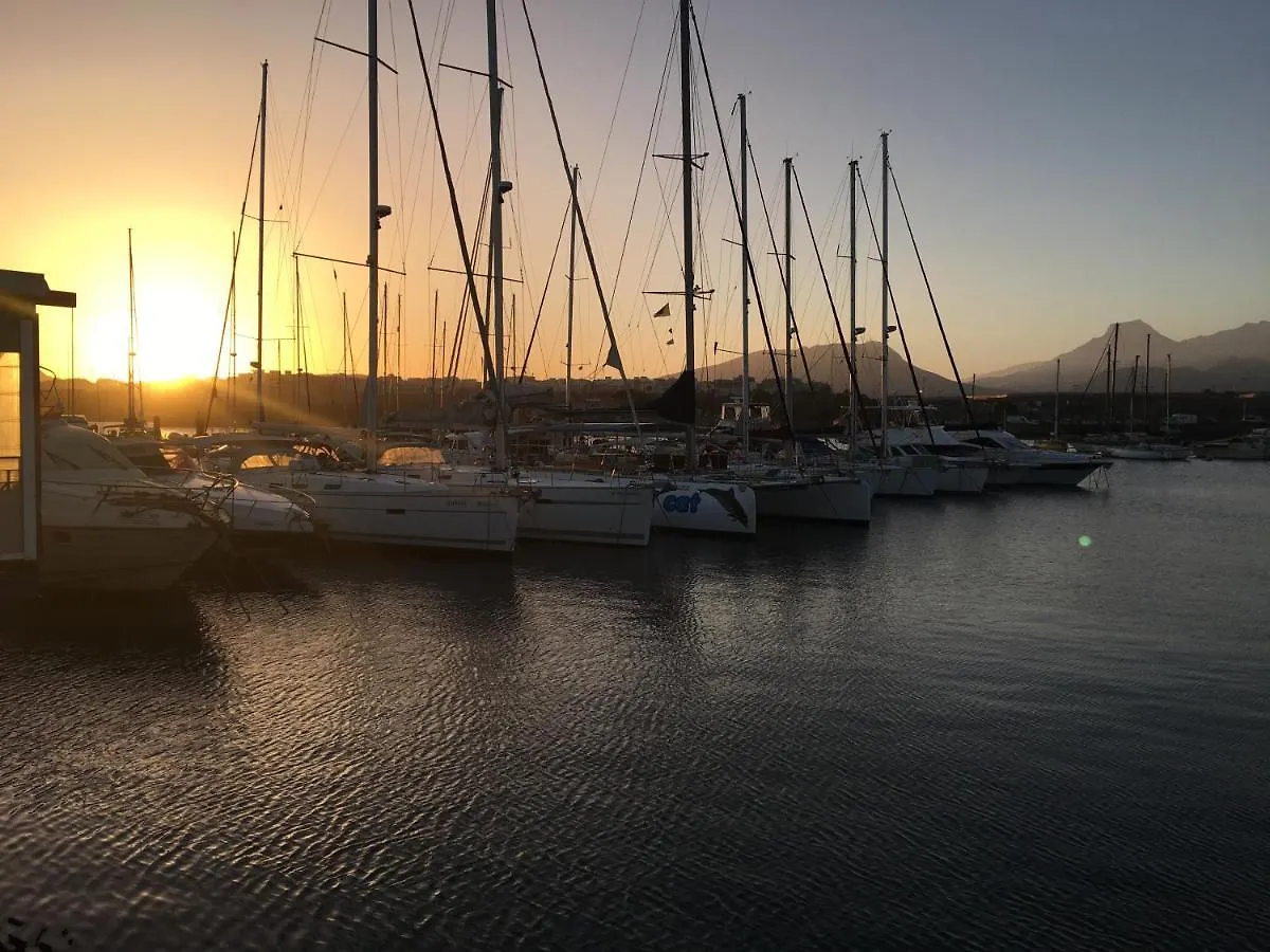 Apartamentos Tenerife Sur Guargacho 아파트